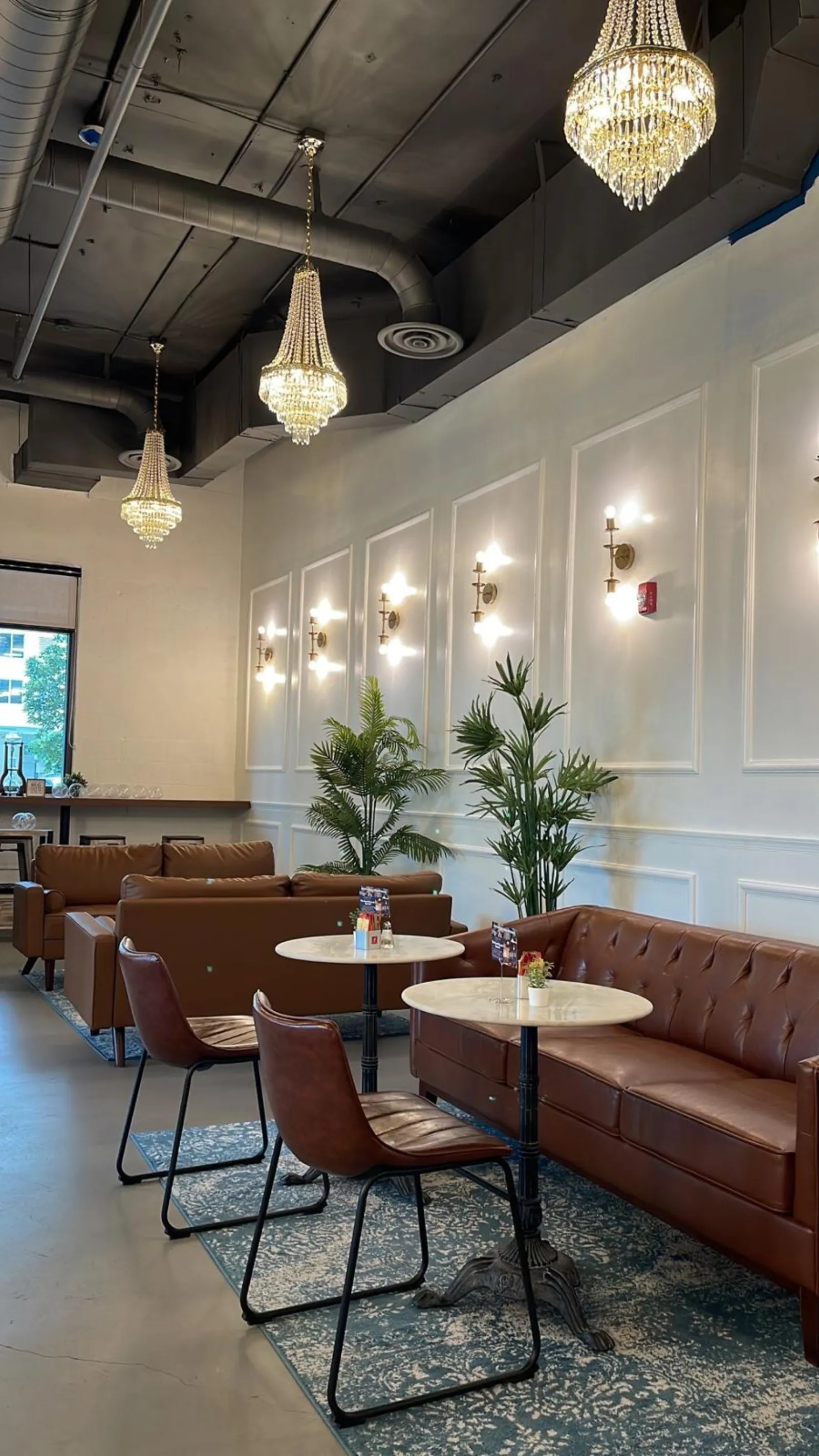 RESTAURANT PLANTATION