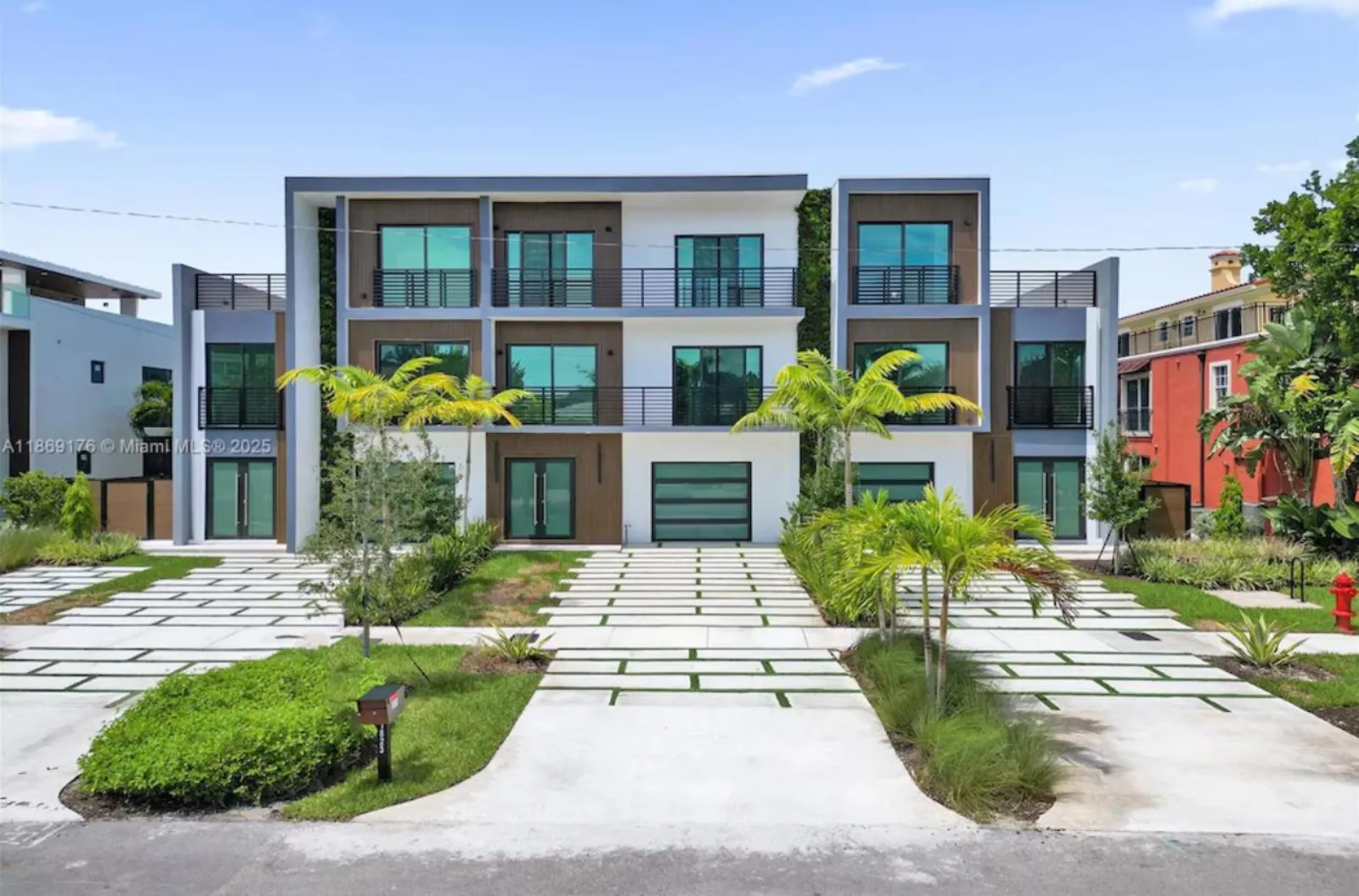 CORAL RIDGE TOWNHOMES