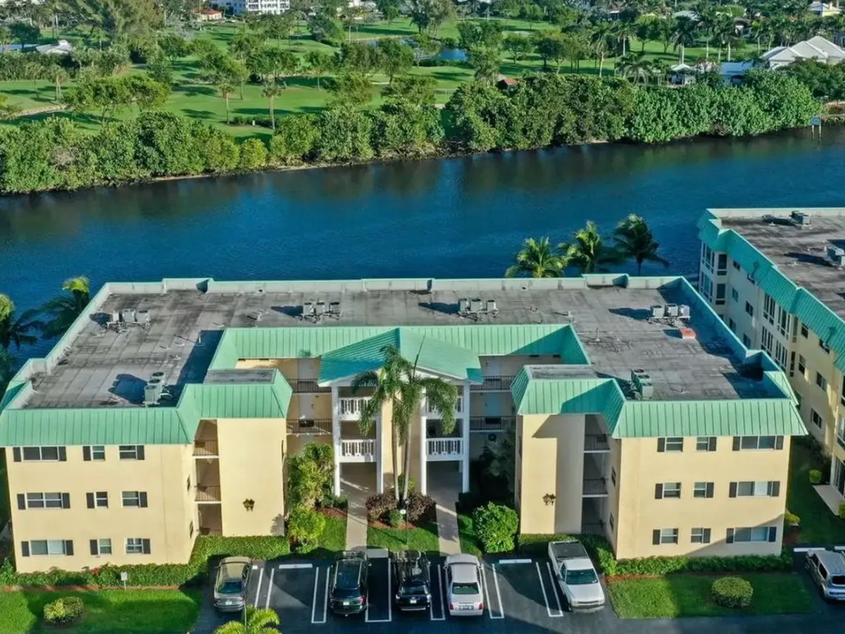 WATERFRONT CONDOMINIUM RE-ROOF before work began
